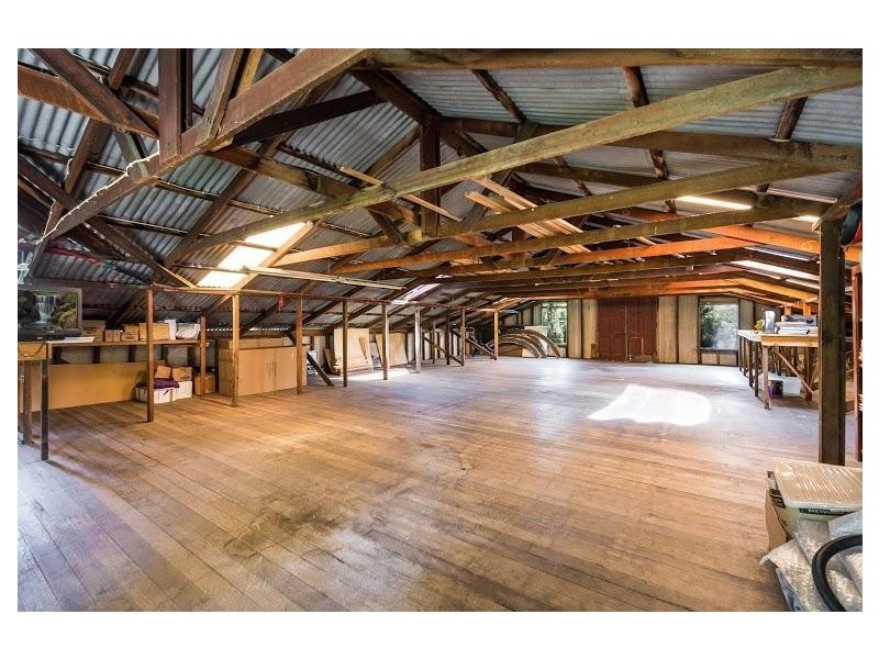 8 East Parade, Deloraine TAS 7304