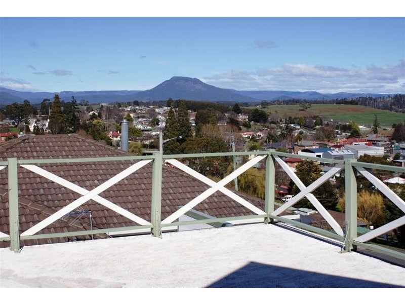 35 Westbury Place, Deloraine TAS 7304