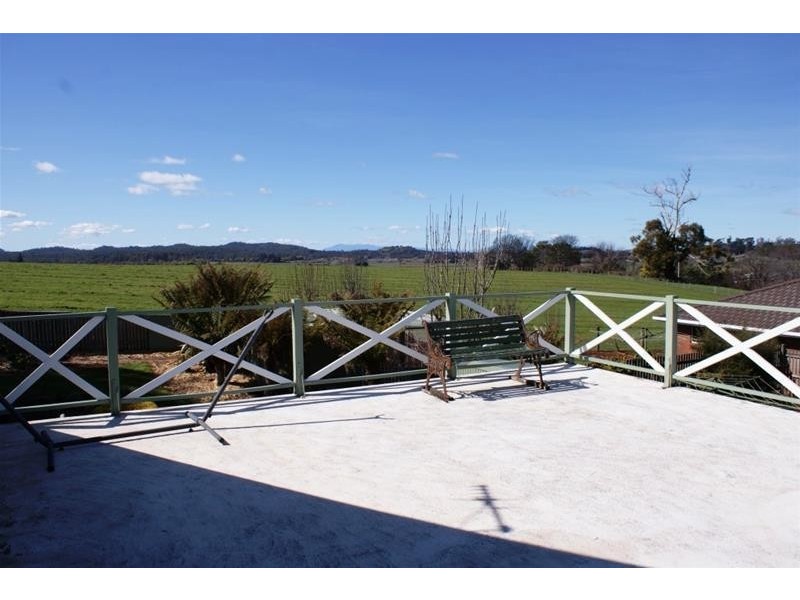 35 Westbury Place, Deloraine TAS 7304
