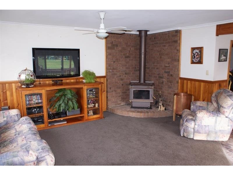 119 Emu Bay Road, Deloraine TAS 7304