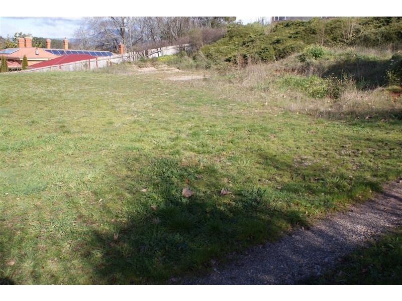 16A West Barrack Street, Deloraine TAS 7304