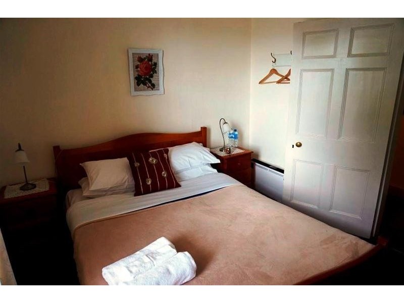 19 West Parade, Deloraine TAS 7304