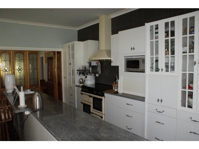 173 River Road, Deloraine TAS 7304