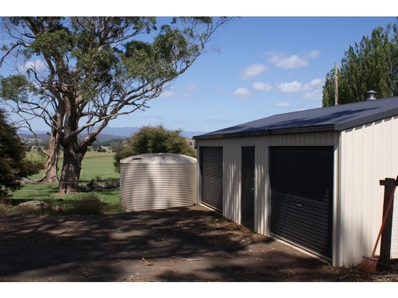 173 River Road, Deloraine TAS 7304