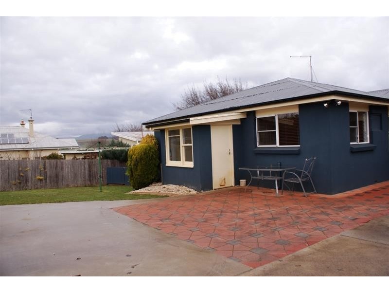 33 West Goderich Street, Deloraine TAS 7304