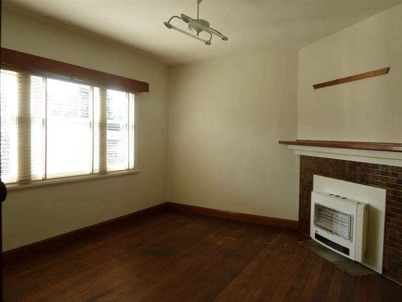 132 Emu Bay Road, Deloraine TAS 7304