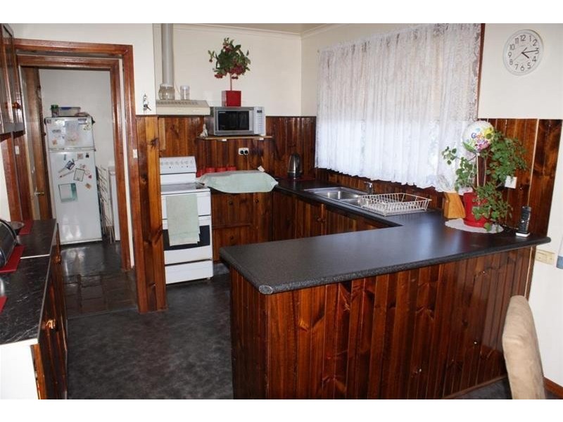 54  East Barrack Street, Deloraine TAS 7304