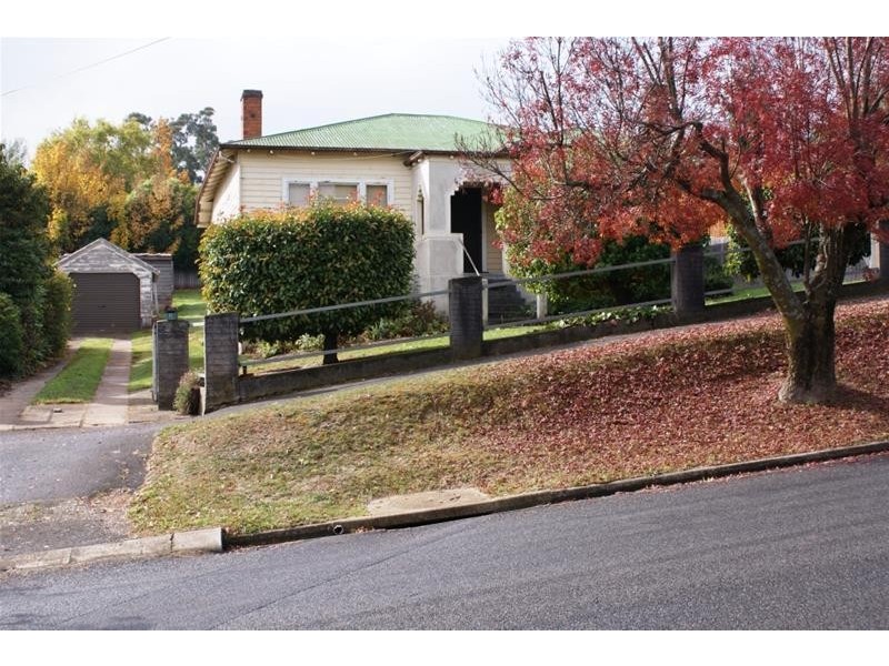 8 East Barrack Street, Deloraine TAS 7304