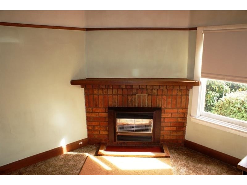 8 East Barrack Street, Deloraine TAS 7304