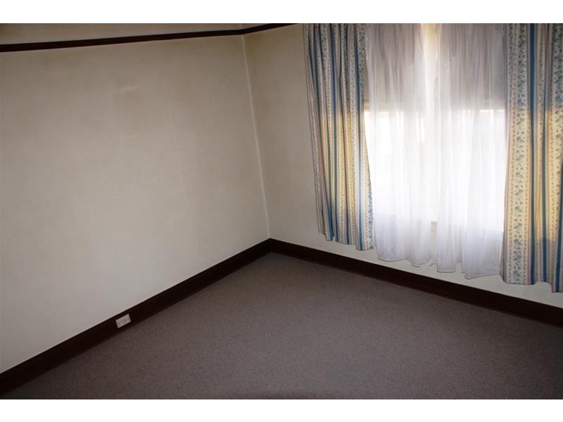 8 East Barrack Street, Deloraine TAS 7304