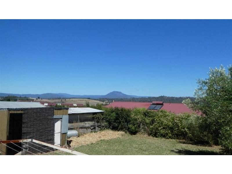 134 Emu Bay Road, Deloraine TAS 7304