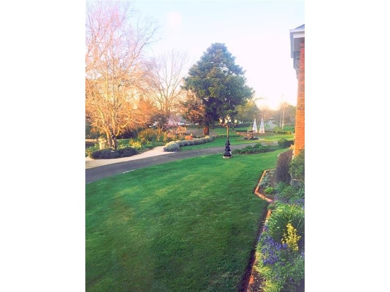 13 East Barrack Street, “Arcoona”, Deloraine TAS 7304