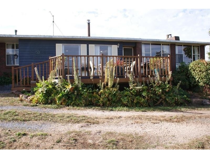 33 Samuel Street, Elizabeth Town TAS 7304