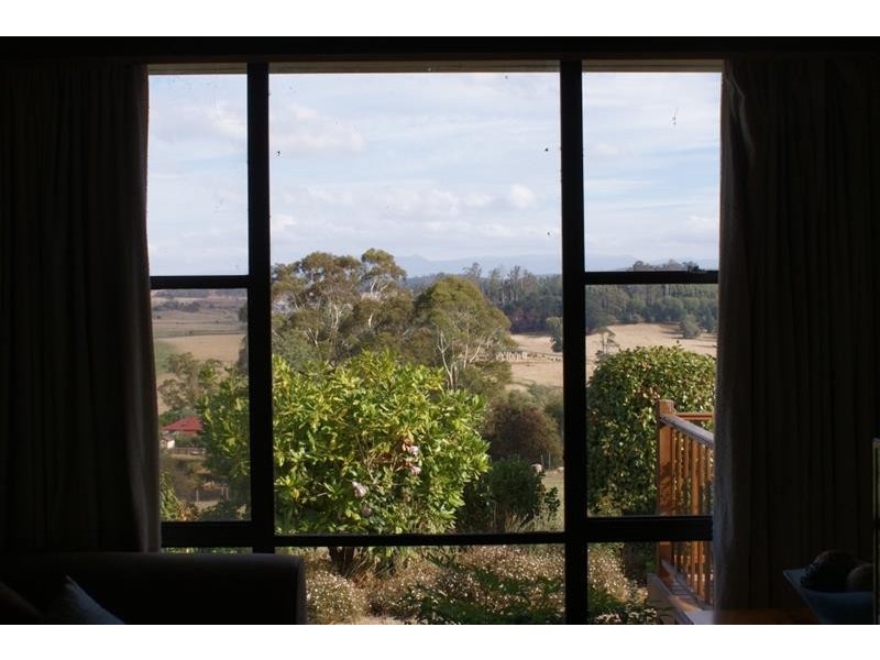 33 Samuel Street, Elizabeth Town TAS 7304