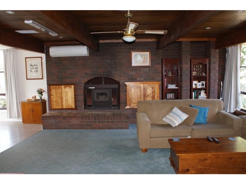 33 Samuel Street, Elizabeth Town TAS 7304