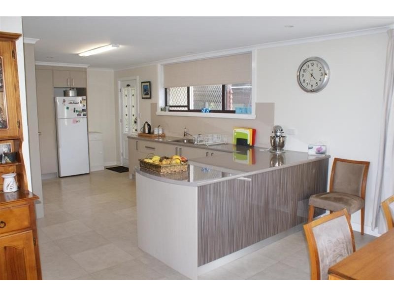 33 Samuel Street, Elizabeth Town TAS 7304