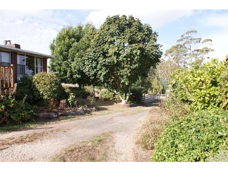 33 Samuel Street, Elizabeth Town TAS 7304