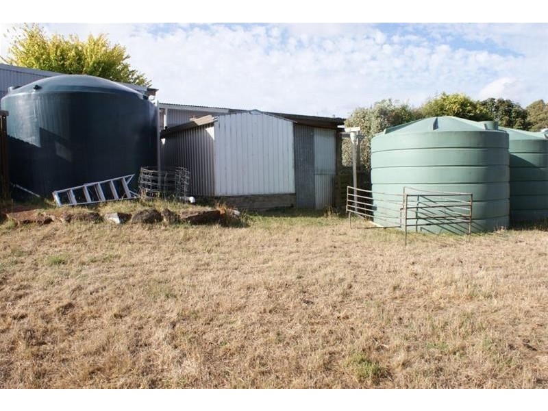 33 Samuel Street, Elizabeth Town TAS 7304