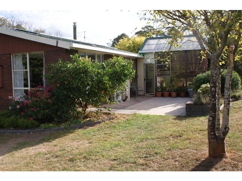 33 Samuel Street, Elizabeth Town TAS 7304