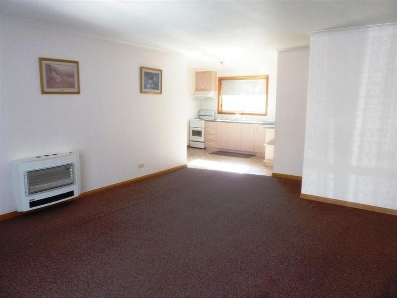 3/3/ 45 William Street, Westbury TAS 7303