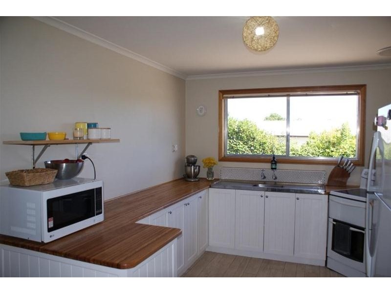 53 East Barrack Street, Deloraine TAS 7304