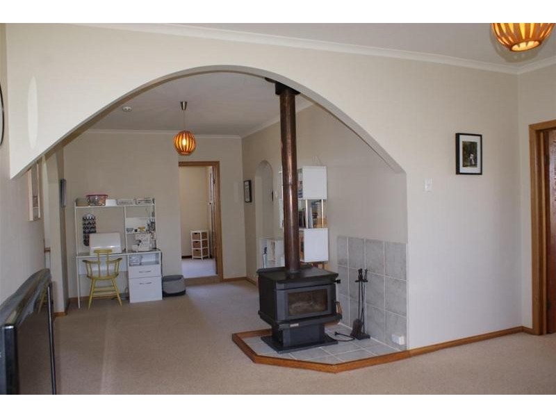 53 East Barrack Street, Deloraine TAS 7304