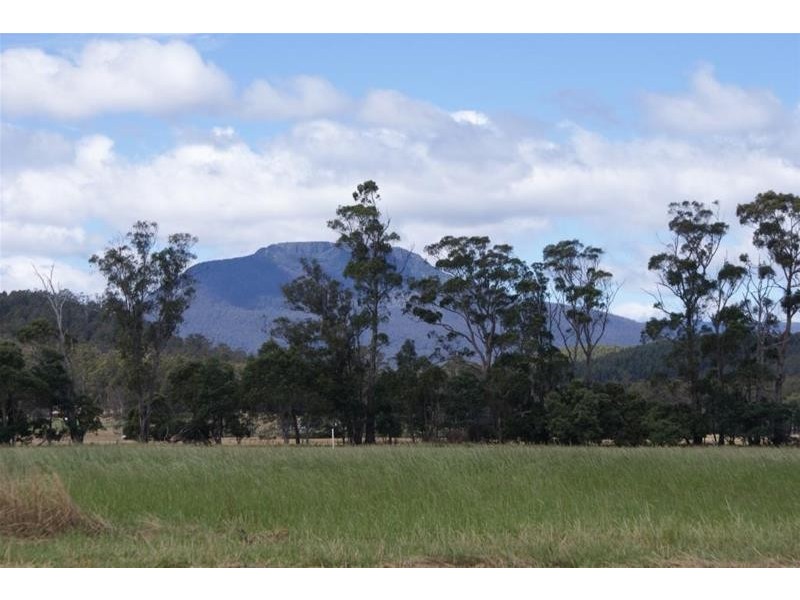 12437 Highland Lakes Road, Deloraine TAS 7304