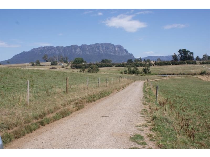 132 West Kentish Road, Sheffield TAS 7306