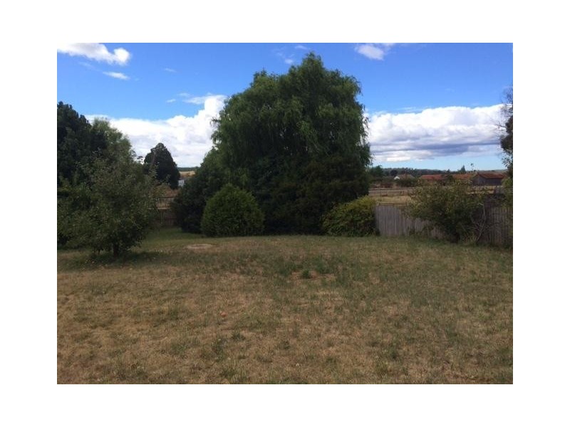 10 Grigg Street, Deloraine TAS 7304