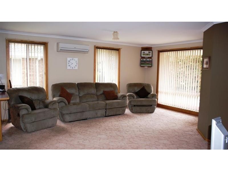 2/20 Meander Valley Road, Westbury TAS 7303