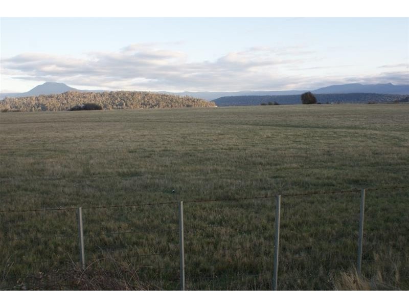 19 Johnstone Lane, Deloraine TAS 7304