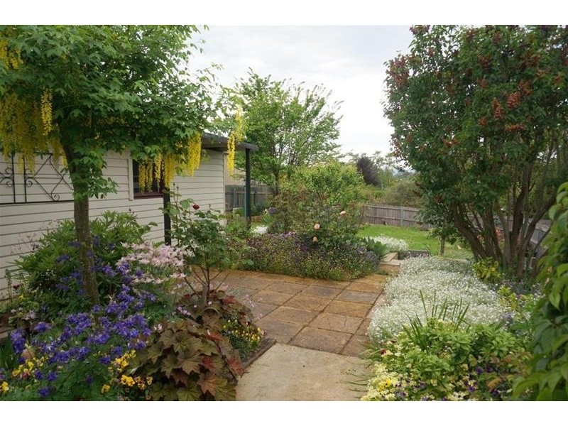 12 Beefeater Street, Deloraine TAS 7304