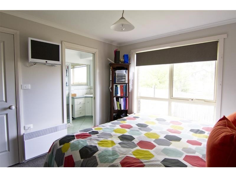 9A Blake Street, Deloraine TAS 7304