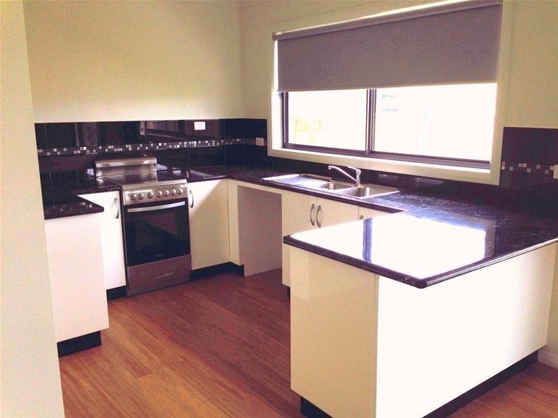 1/16 Heather Place, St Helens TAS 7216