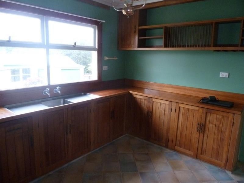 32 Tower Hill Street, Deloraine TAS 7304