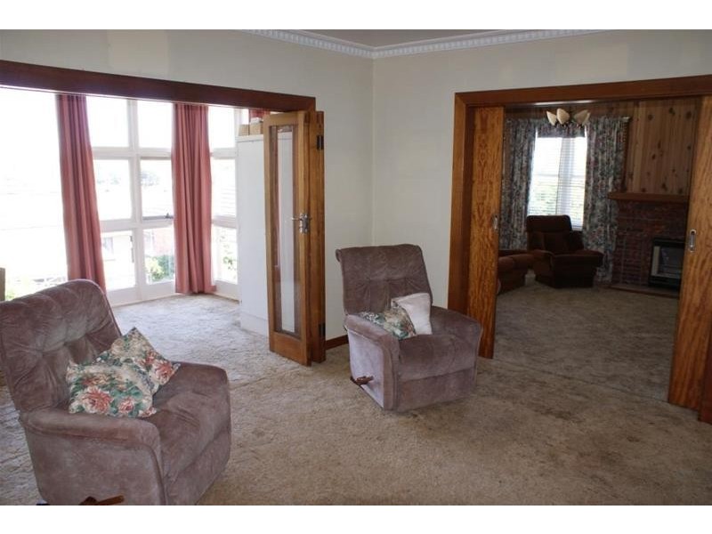 24 Parsonage Street, Deloraine TAS 7304