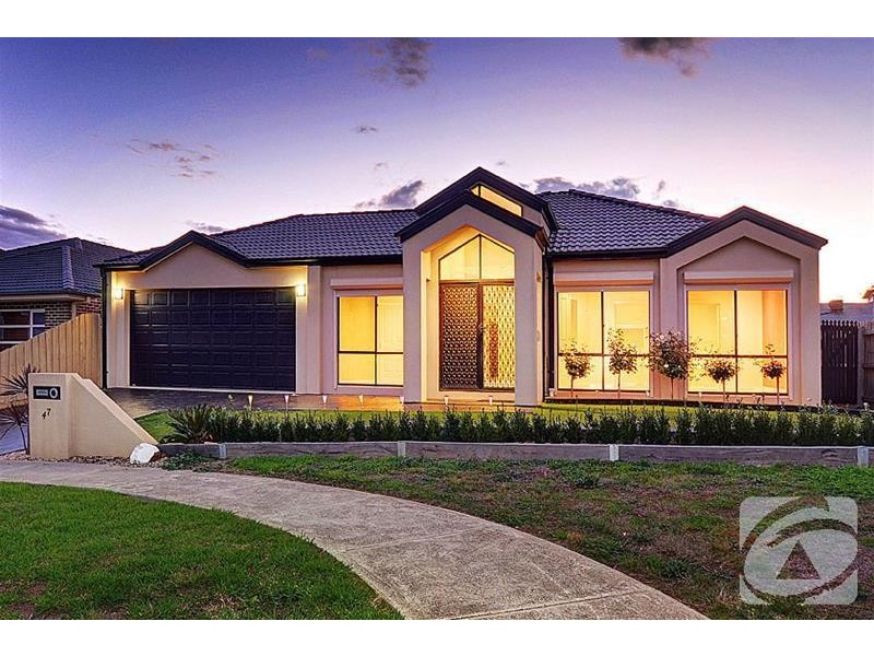 47 Park Lane, Taylors Hill VIC 3037
