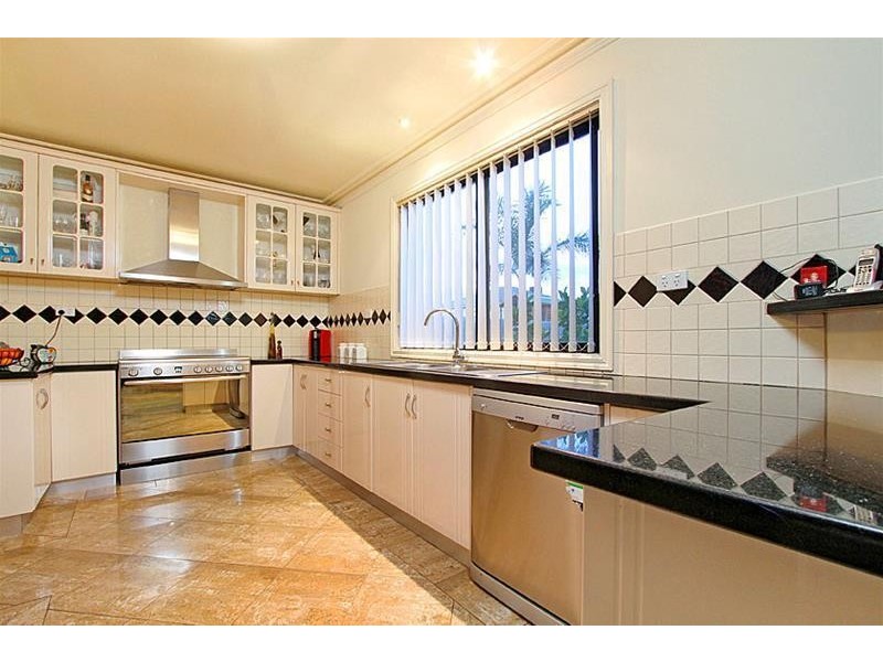 90 Taylors Hill Boulevard, Taylors Hill VIC 3037