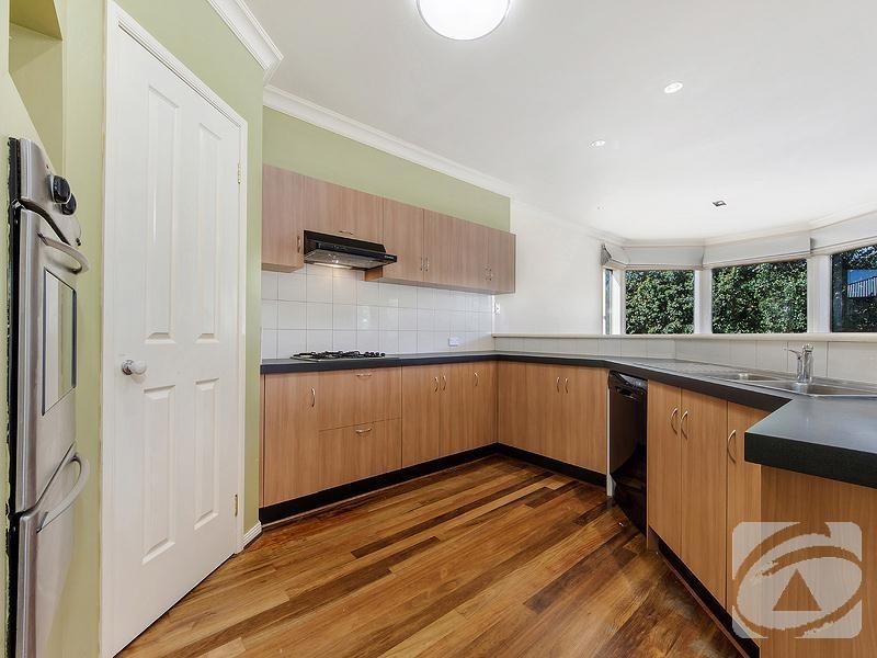 12 Goulburn Way, Taylors Lakes VIC 3038