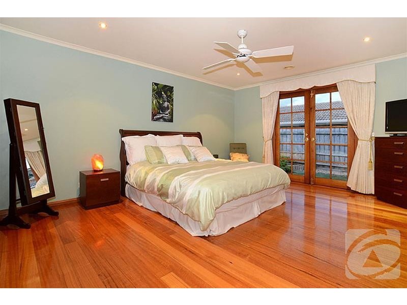 6 Brazilia Avenue, Kealba VIC 3021