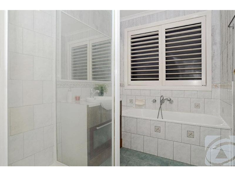 7 Roadhouse Wynd, Sydenham VIC 3037