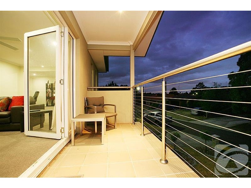 10 Darriwil Close, Delahey VIC 3037