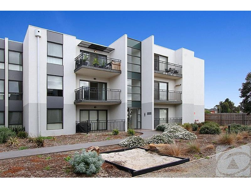 62/21 Trickey Avenue, Sydenham VIC 3037