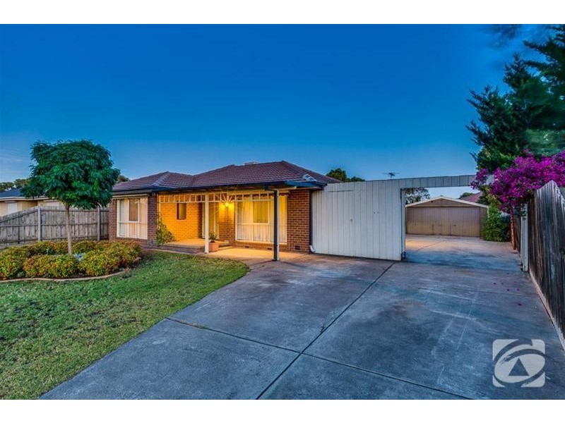 10 Medina Road, Keilor Downs VIC 3038