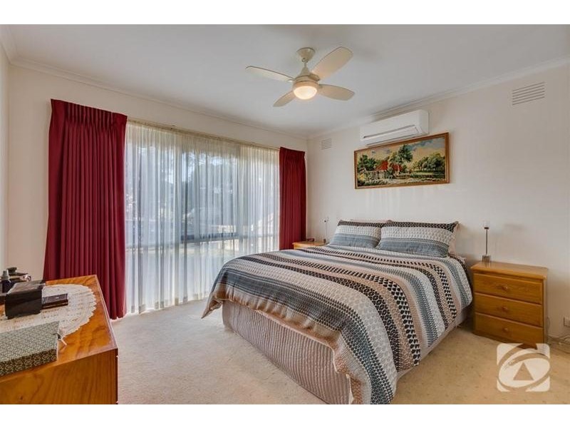 10 Medina Road, Keilor Downs VIC 3038