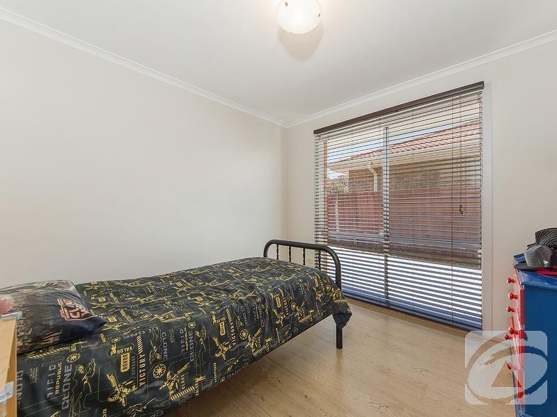 13 Danthonia Street, Delahey VIC 3037