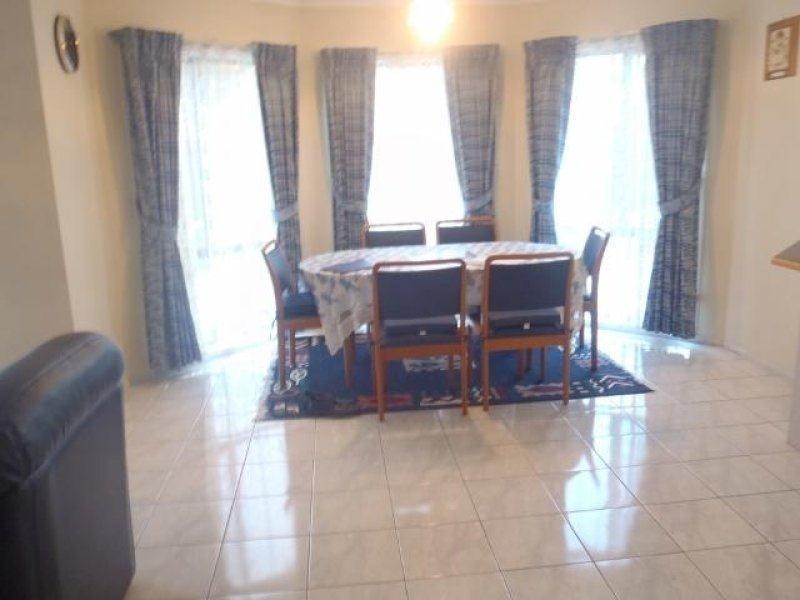 12 Rowell Place, Taylors Lakes VIC 3038