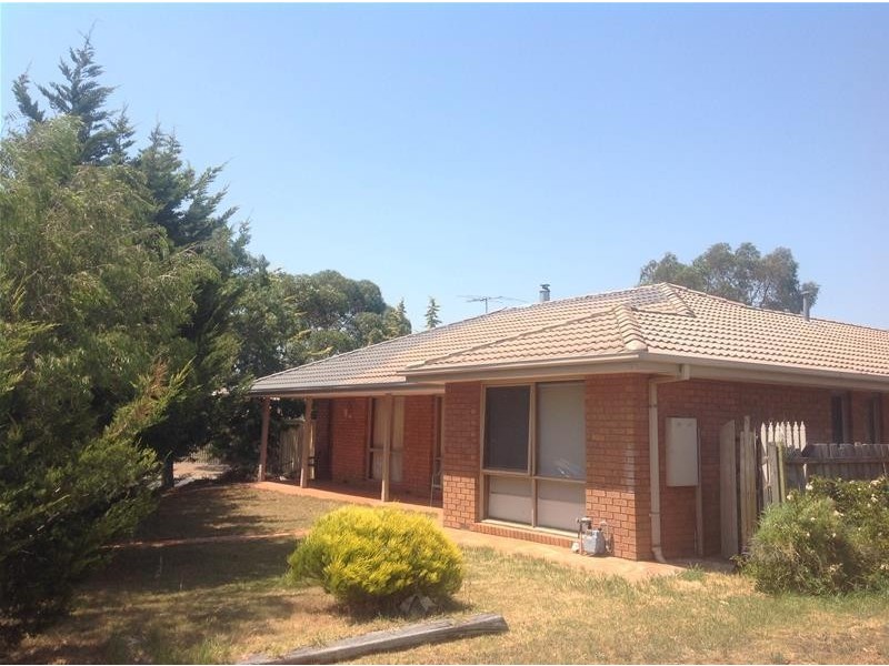 1 Harness Court, Sydenham VIC 3037