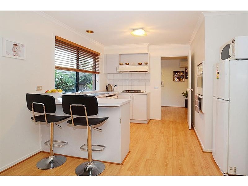 11 Rockwall Close, Sydenham VIC 3037