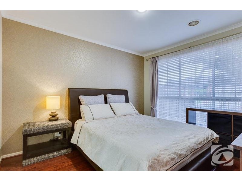 12 Marlock Way, Delahey VIC 3037